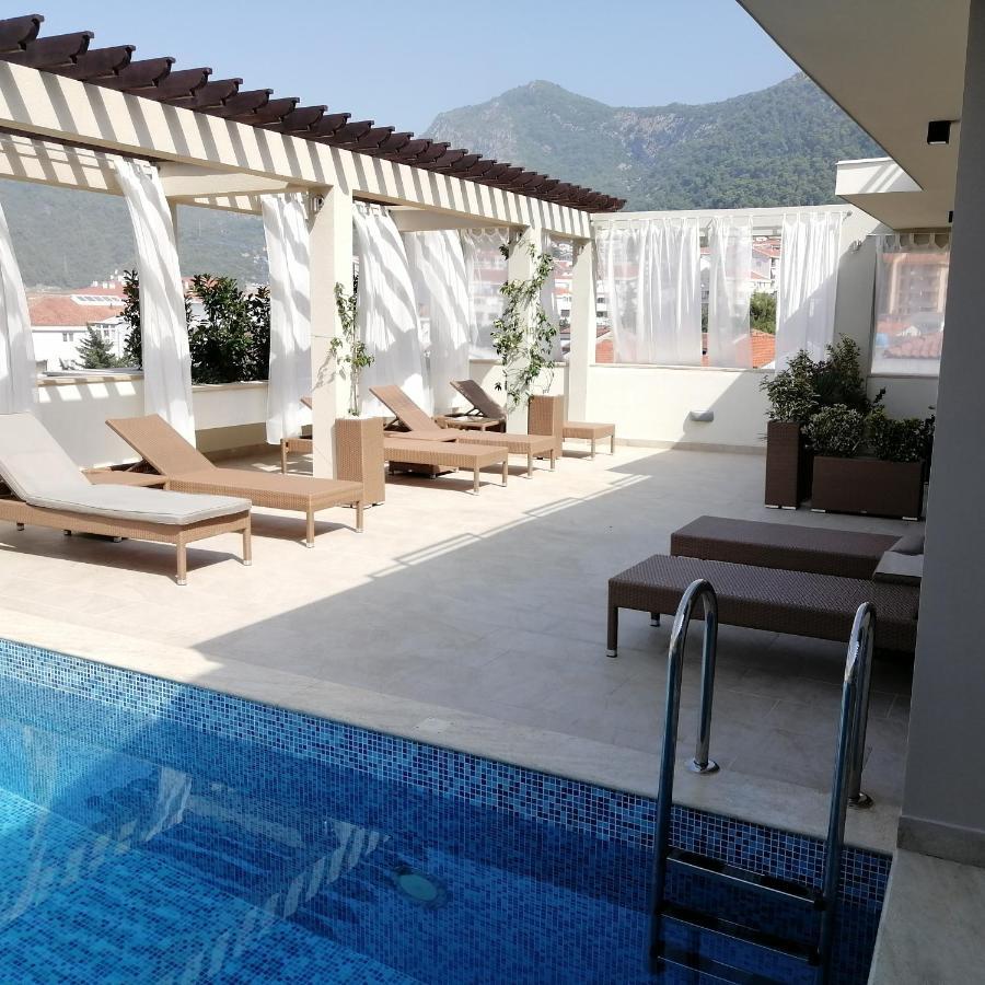 Apartments And Rooms Grand Palazzo 부드바 외부 사진
