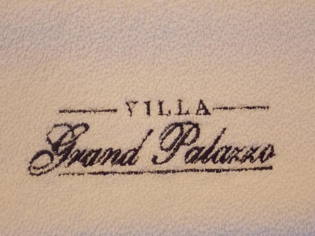 Apartments And Rooms Grand Palazzo 부드바 객실 사진