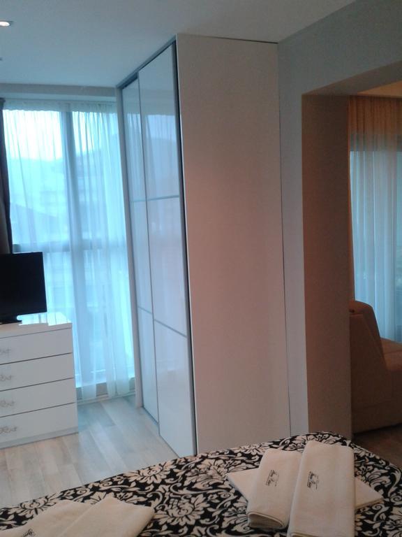 Apartments And Rooms Grand Palazzo 부드바 객실 사진