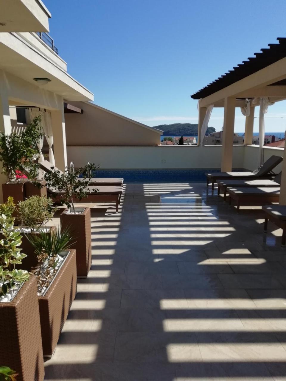 Apartments And Rooms Grand Palazzo 부드바 외부 사진