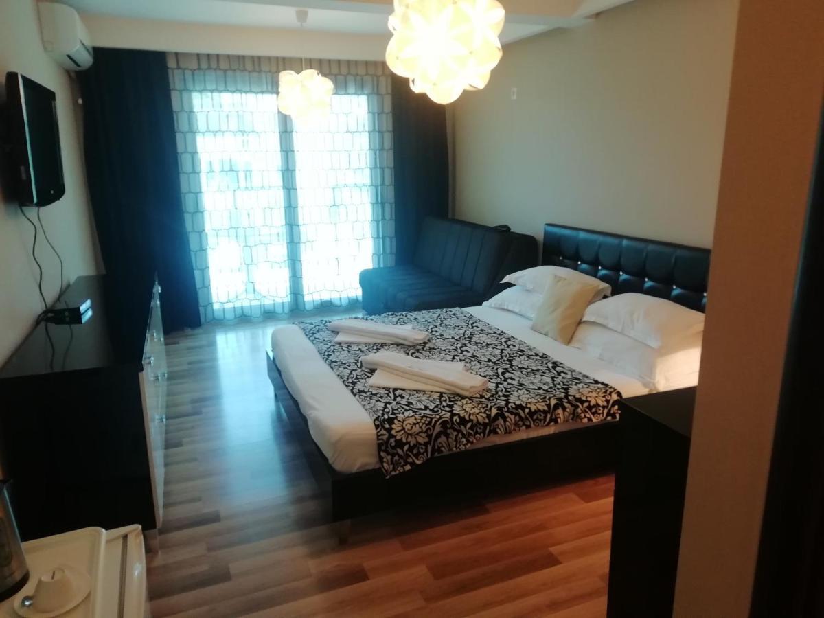 Apartments And Rooms Grand Palazzo 부드바 외부 사진
